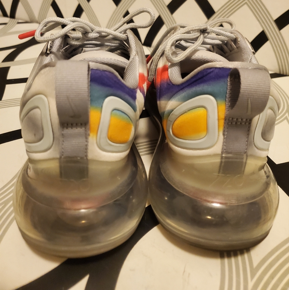 Nike 720 - Picture 2 of 11
